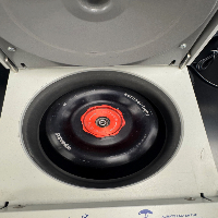 Eppendorf 5424 Centrifuge image 0